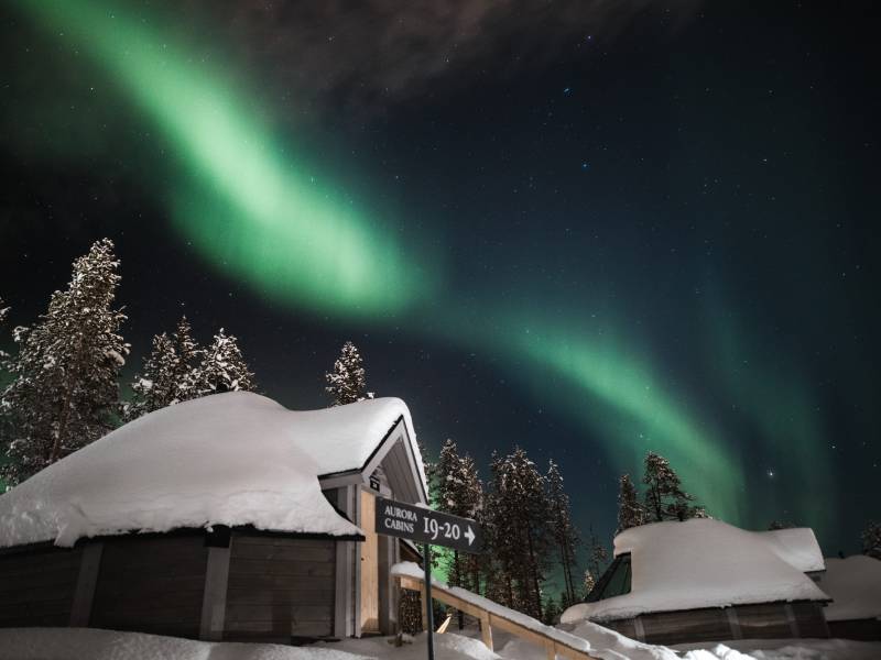 Aurora-cabin-winter-agamatour-scaled ROVANIEMI: CAPODANNO E NOTTE IN IGLOO DI VETRO - immagine 1